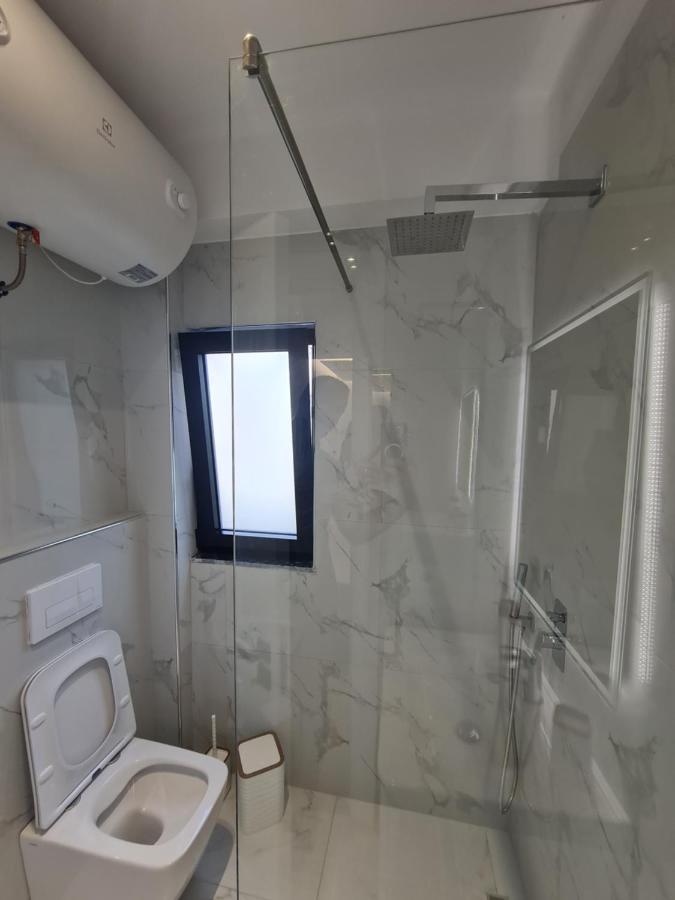 Am Luxury Apartment Tirana Exterior photo